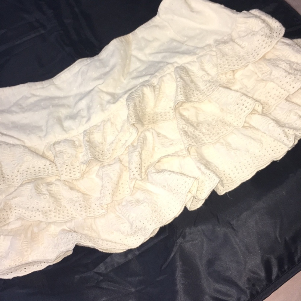 Volcom Eyelet Ruffled Mini Skirt Size 9